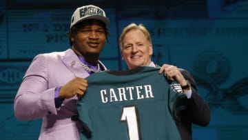 Jalen Carter, Georgia Bulldogs, Philadelphia Eagles, NFL Draft, Roger Goodell. (Photo by David Eulitt/Getty Images)